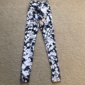 Lululemon special edition wunder under